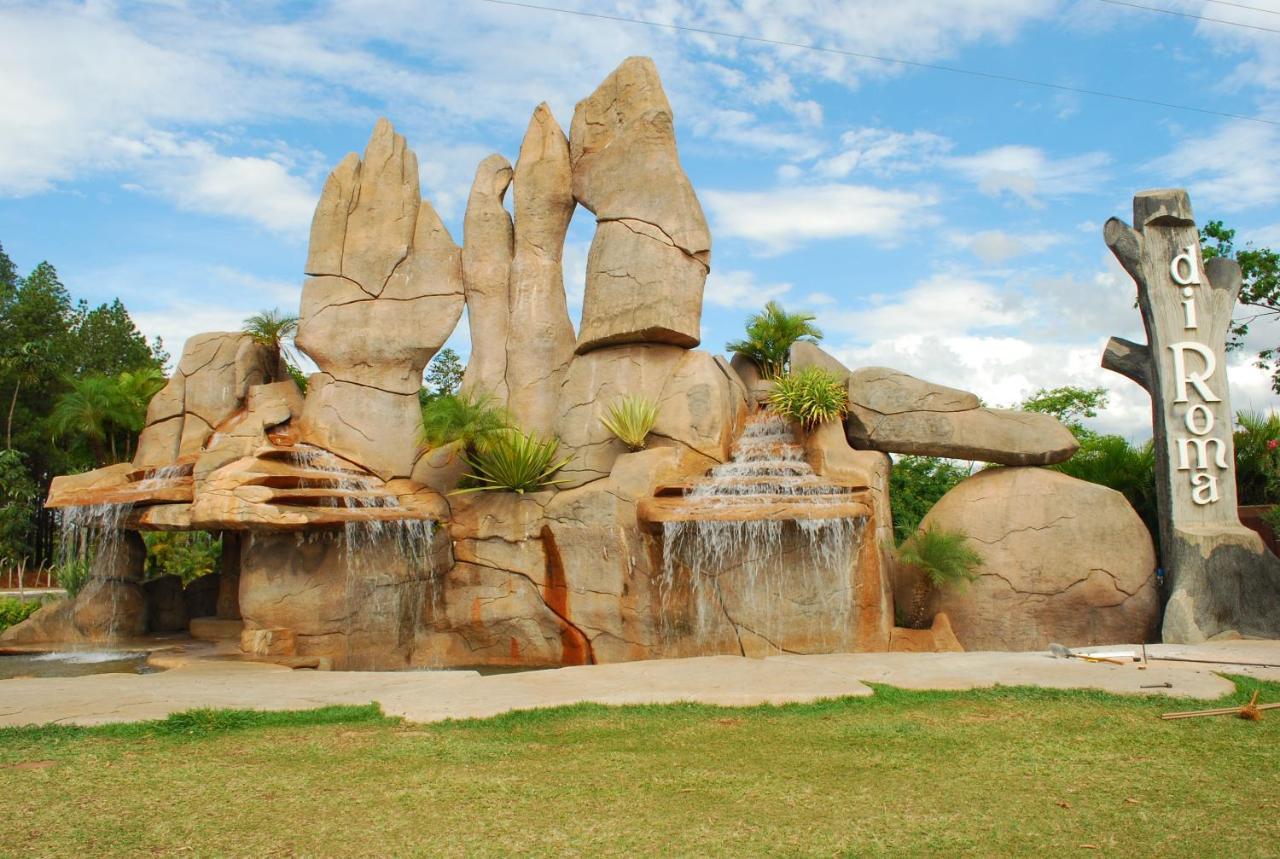 Lacqua Diroma Hotel Com Parque Aquatico 24 Horas 카우다스노바스 외부 사진