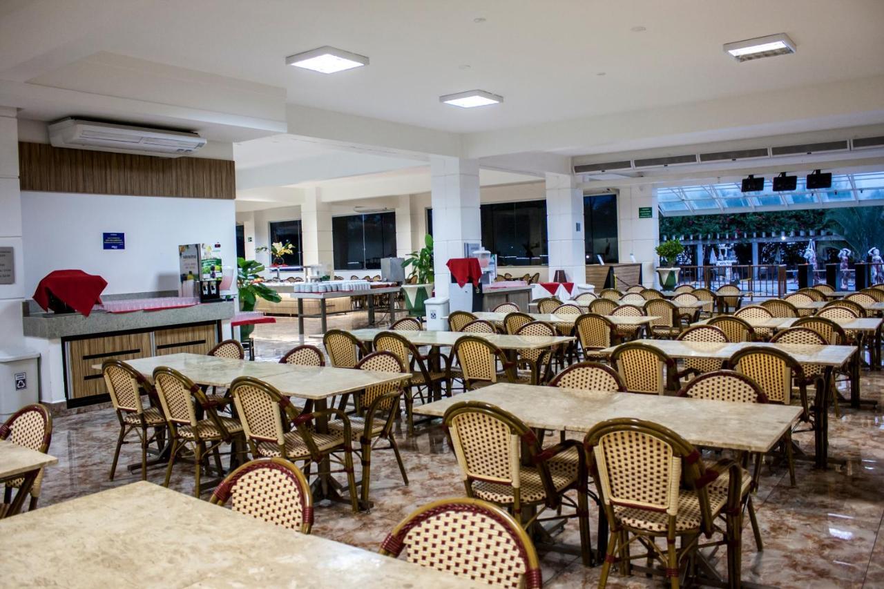 Lacqua Diroma Hotel Com Parque Aquatico 24 Horas 카우다스노바스 외부 사진