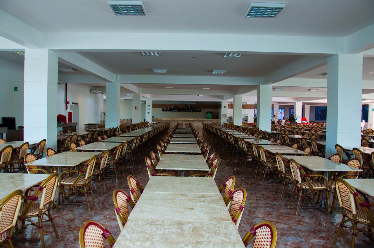 Lacqua Diroma Hotel Com Parque Aquatico 24 Horas 카우다스노바스 외부 사진